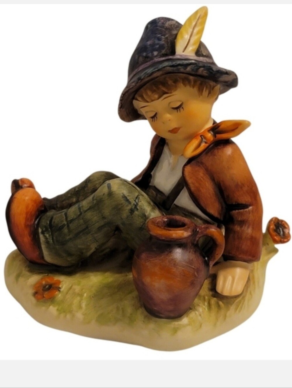 Goebel Hummel Figurine #409 Coffee Break Boy TMK 5 1976 in the original box